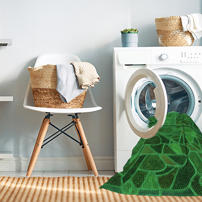 Machine Washable Transitional Green Rug in a Washing Machine, wshpat3423grn