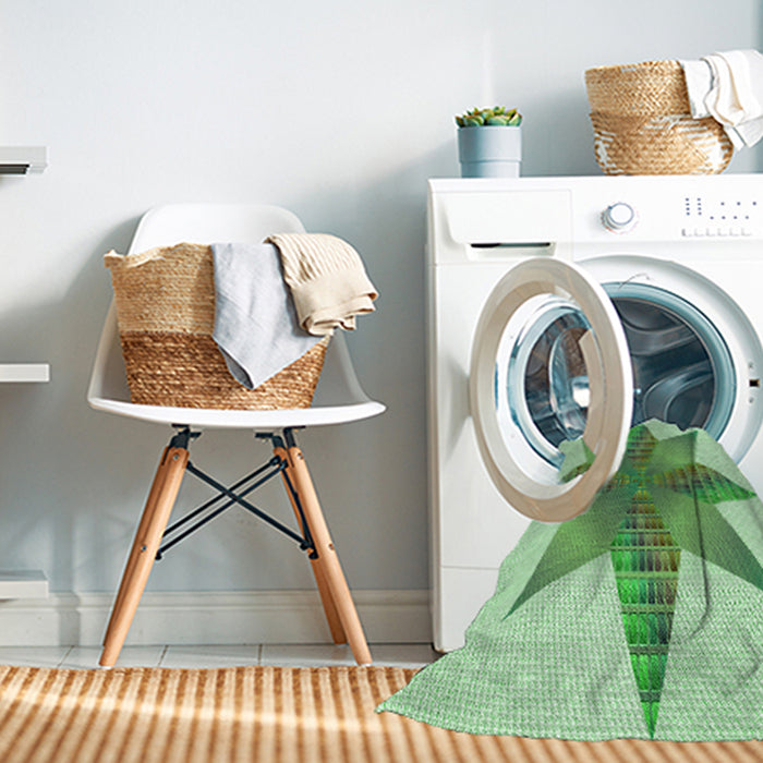 Machine Washable Transitional Light Green Rug in a Washing Machine, wshpat3431grn