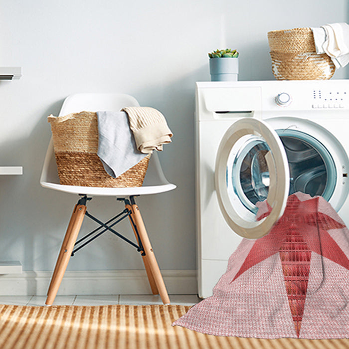 Machine Washable Transitional Pink Rug in a Washing Machine, wshpat3431rd