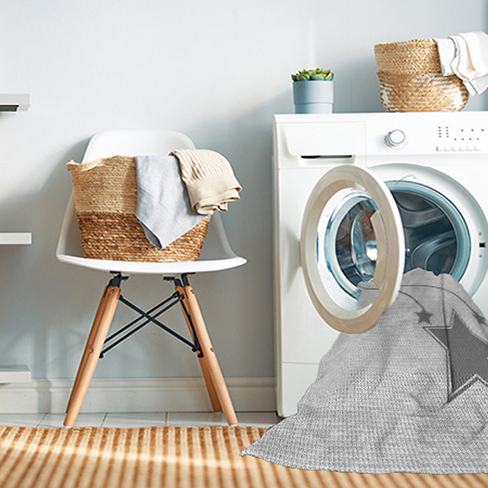 Machine Washable Transitional Platinum Gray Rug in a Washing Machine, wshpat3432gry