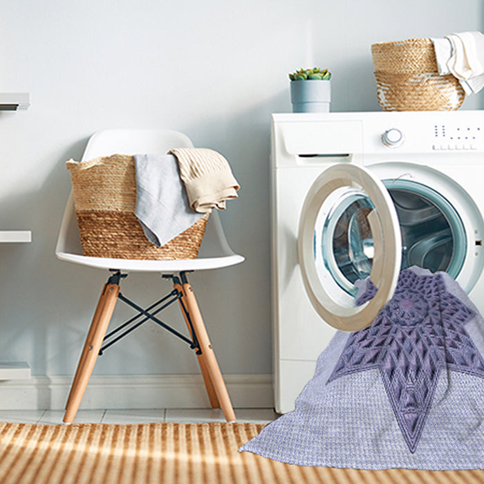 Machine Washable Transitional Periwinkle Purple Rug in a Washing Machine, wshpat3434blu