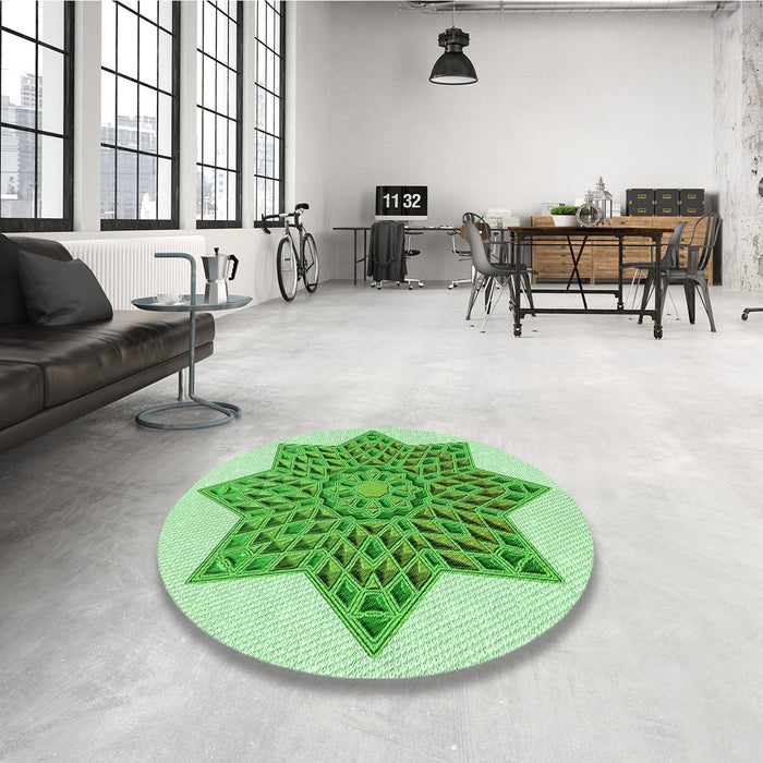 Round Patterned Jade Green Rug in a Office, pat3434grn