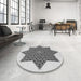 Round Patterned Gray Rug in a Office, pat3434gry