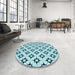 Round Patterned Deep-Sea Green Rug in a Office, pat3438lblu