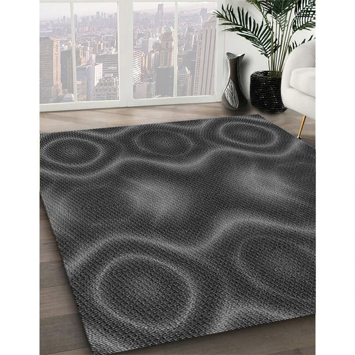 Patterned Charcoal Black Rug in Family Room, pat344gry