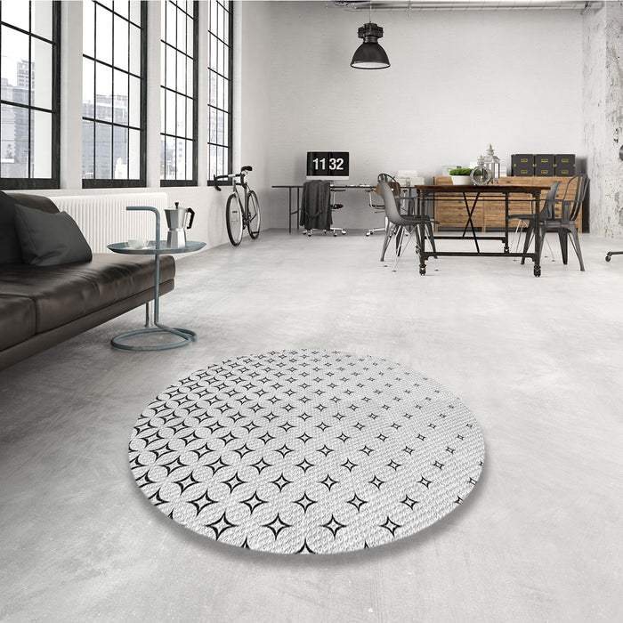 Round Patterned Platinum Gray Rug in a Office, pat3443gry