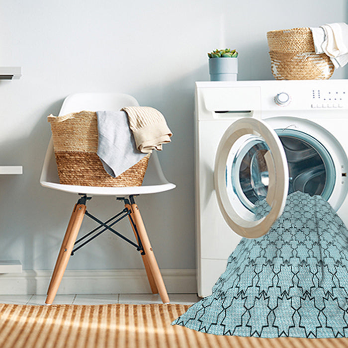 Machine Washable Transitional Electric Blue Rug in a Washing Machine, wshpat3455lblu
