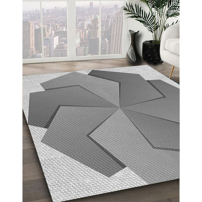 Patterned Silver Gray Rug in Family Room, pat3457gry