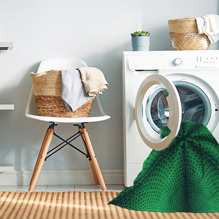 Machine Washable Transitional Deep Teal Green Rug in a Washing Machine, wshpat346lblu