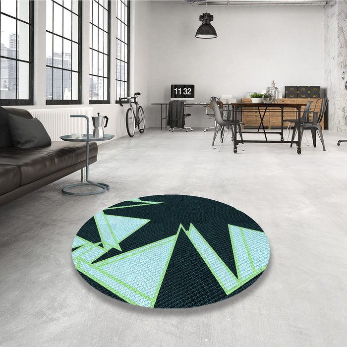 Round Patterned Deep Teal Green Rug in a Office, pat3463lblu