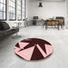 Round Patterned Chocolate Brown Rug in a Office, pat3463rd