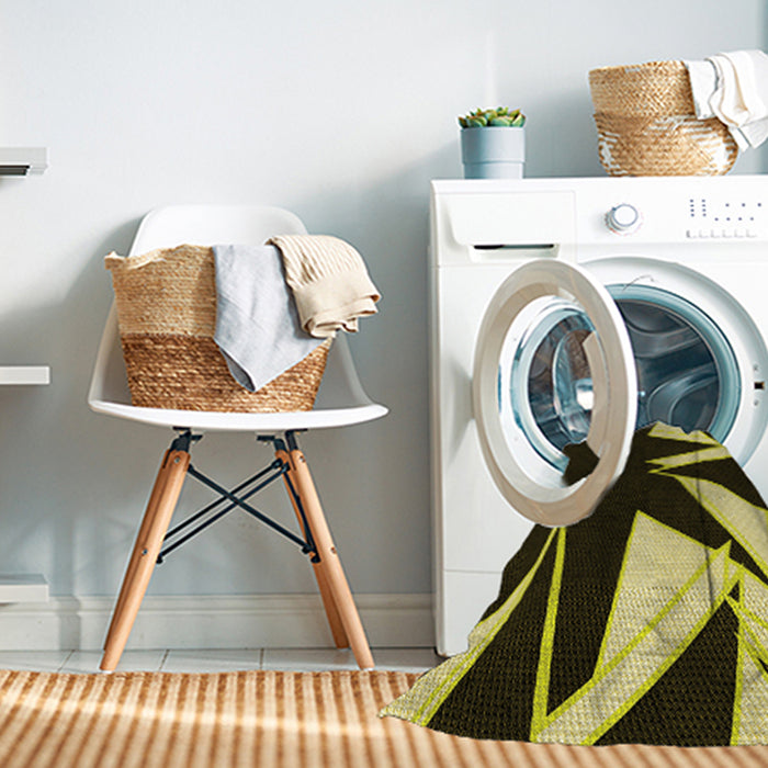 Machine Washable Transitional Midnight Gray Rug in a Washing Machine, wshpat3463yw