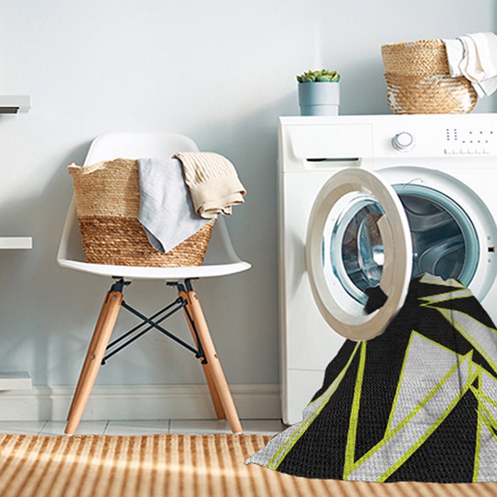 Machine Washable Transitional Black Rug in a Washing Machine, wshpat3463