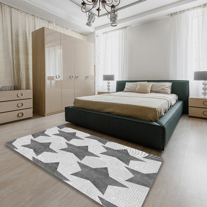 Patterned Platinum Gray Rug in a Bedroom, pat3472gry