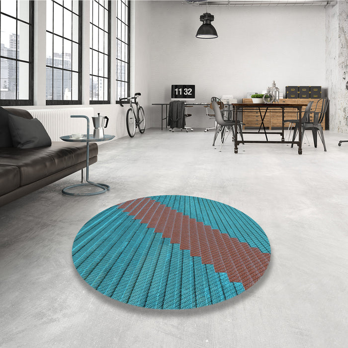 Round Patterned Dark Turquoise Green Rug in a Office, pat3475lblu