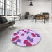 Round Patterned Orchid Purple Rug in a Office, pat3478pur