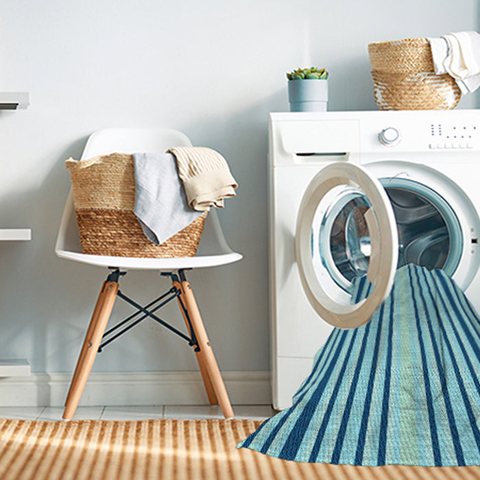 Machine Washable Transitional Bright Navy Blue Rug in a Washing Machine, wshpat3495lblu