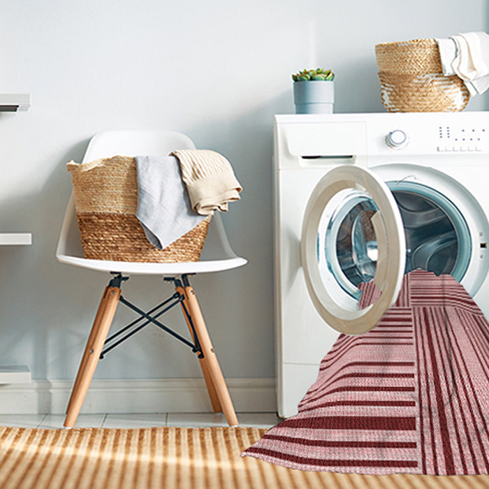 Machine Washable Transitional Red Rug in a Washing Machine, wshpat3496rd