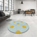 Round Machine Washable Transitional Pale Blue Lily Blue Rug in a Office, wshpat3506