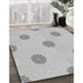 Machine Washable Transitional Gunmetal Gray Rug in a Family Room, wshpat3507gry