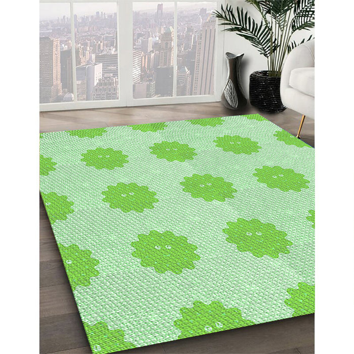 Patterned Green Rug in Family Room, pat3508grn