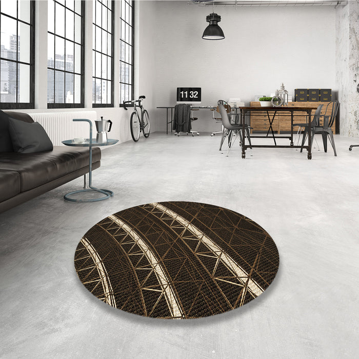 Round Patterned Midnight Gray Rug in a Office, pat3512brn