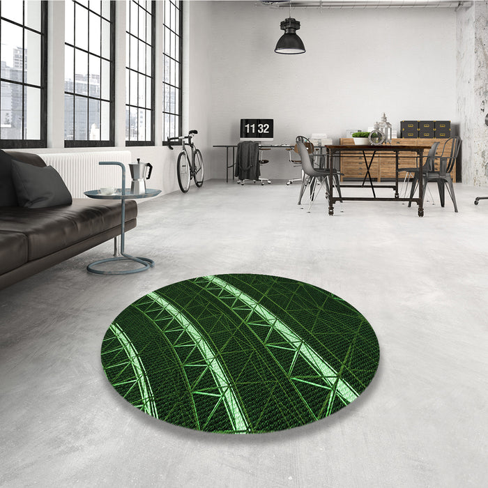 Round Patterned Black Rug in a Office, pat3512grn