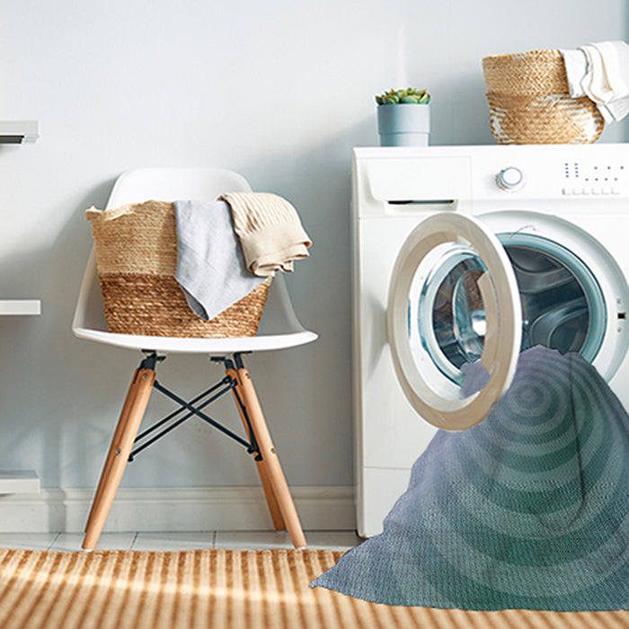 Machine Washable Transitional Sky Blue Rug in a Washing Machine, wshpat3518