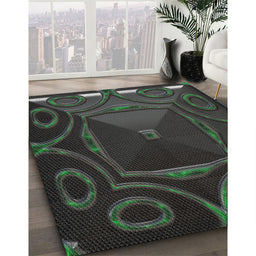Patterned Mid Gray Novelty Rug in Family Room, pat3522
