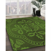 Patterned Dark Forest Green Rug, pat3526brn