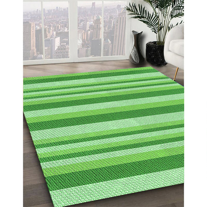 Machine Washable Transitional Green Rug in a Family Room, wshpat3528grn