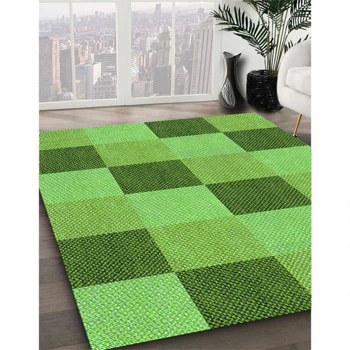Machine Washable Transitional Emerald Green Rug in a Family Room, wshpat3530grn
