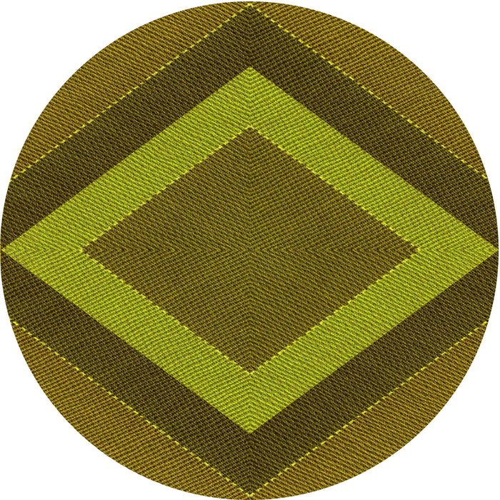 Square Machine Washable Transitional Brown Rug in a Living Room, wshpat3531yw
