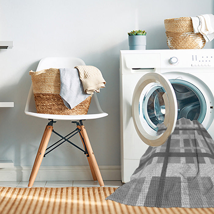 Machine Washable Transitional Platinum Gray Rug in a Washing Machine, wshpat3533gry