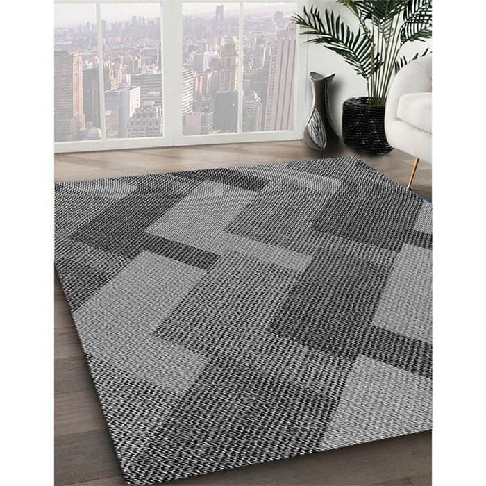 Machine Washable Transitional Black Rug in a Family Room, wshpat3534gry