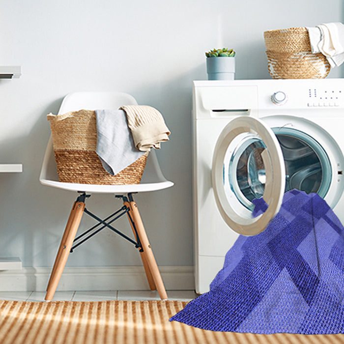 Machine Washable Transitional Sky Blue Rug in a Washing Machine, wshpat3534pur