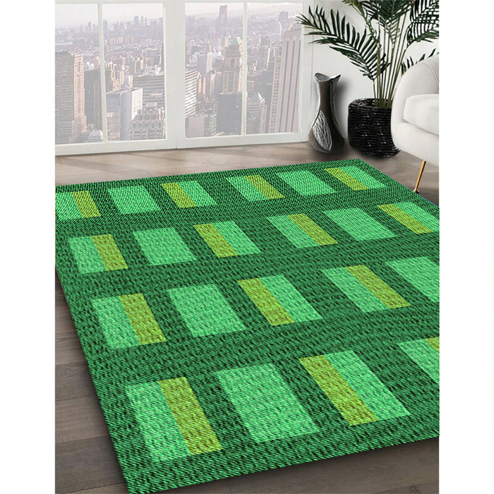Machine Washable Transitional Green Rug in a Family Room, wshpat3535grn