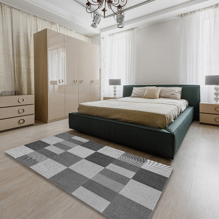 Patterned Gray Rug in a Bedroom, pat3537gry