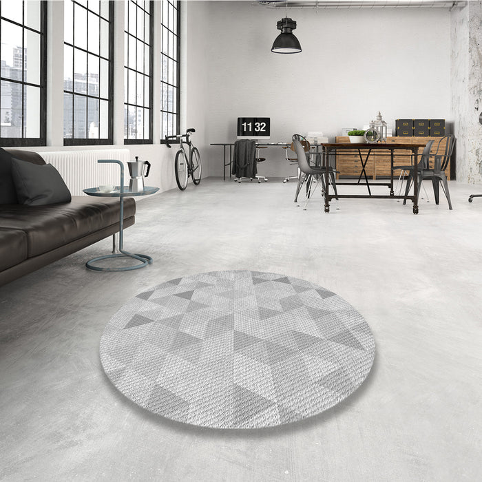 Round Patterned Dark Gray Rug in a Office, pat354gry