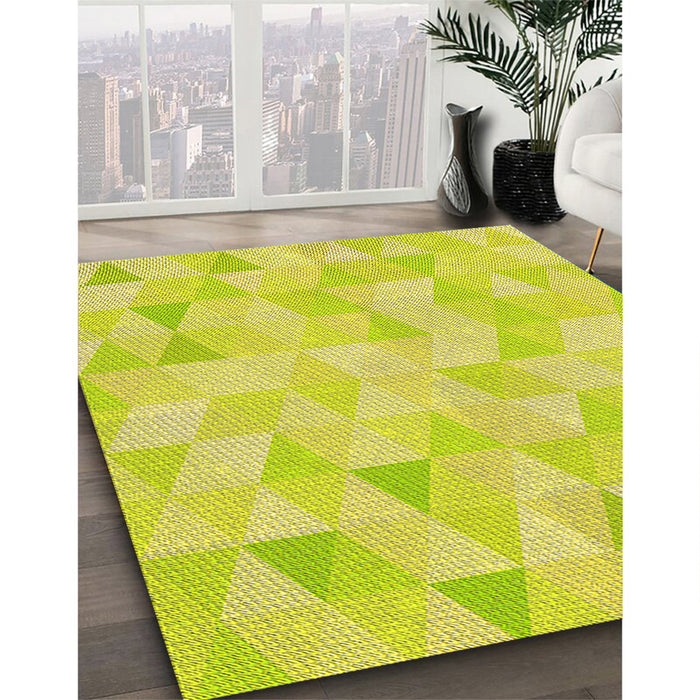 Patterned Golden Brown Yellow Rug in Family Room, pat354yw