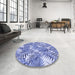 Round Patterned Blue Rug in a Office, pat3540blu