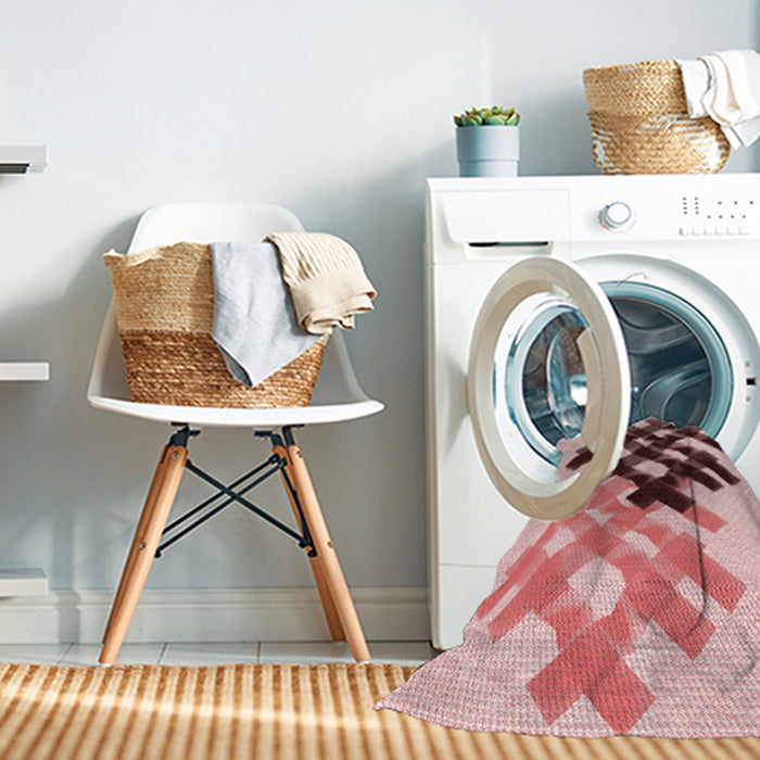 Machine Washable Transitional Pink Rug in a Washing Machine, wshpat3541rd