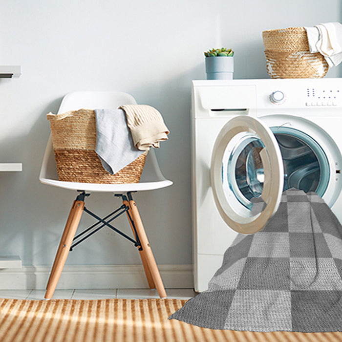 Machine Washable Transitional Platinum Silver Gray Rug in a Washing Machine, wshpat3546gry