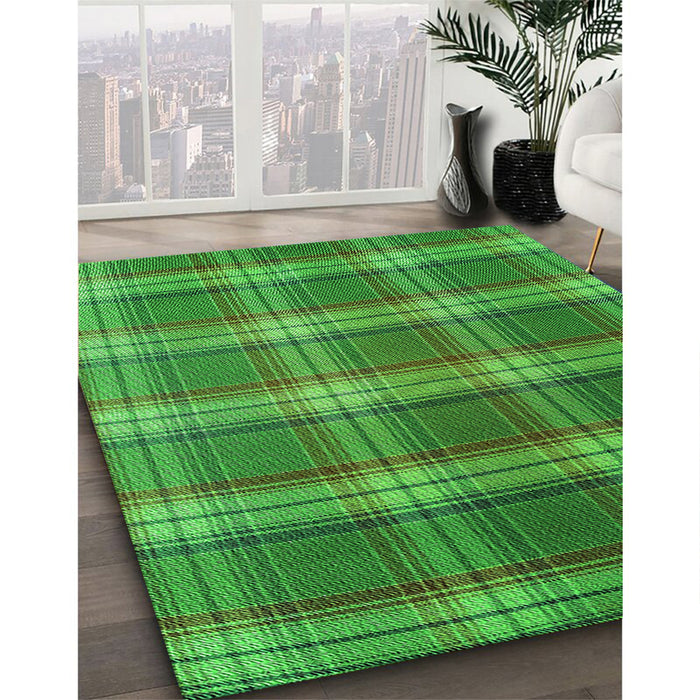 Patterned Green Rug in Family Room, pat3550grn