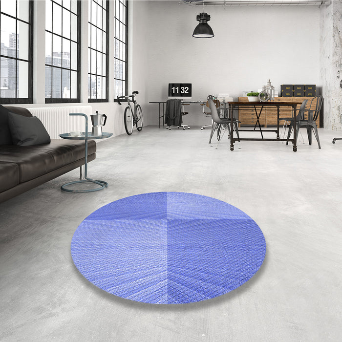 Round Patterned Blue Rug in a Office, pat3551blu
