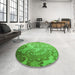 Round Patterned Forest Green Rug in a Office, pat3556grn