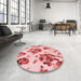 Round Patterned Red Rug in a Office, pat3558rd