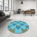 Round Patterned Deep-Sea Green Rug in a Office, pat3562lblu