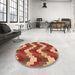 Round Patterned Orange Rug in a Office, pat3569org