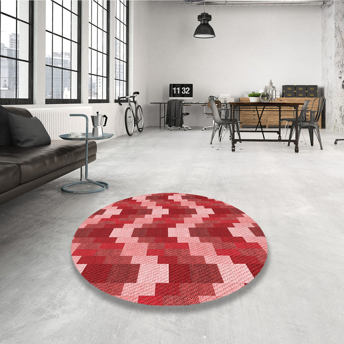 Round Patterned Red Rug in a Office, pat3569rd